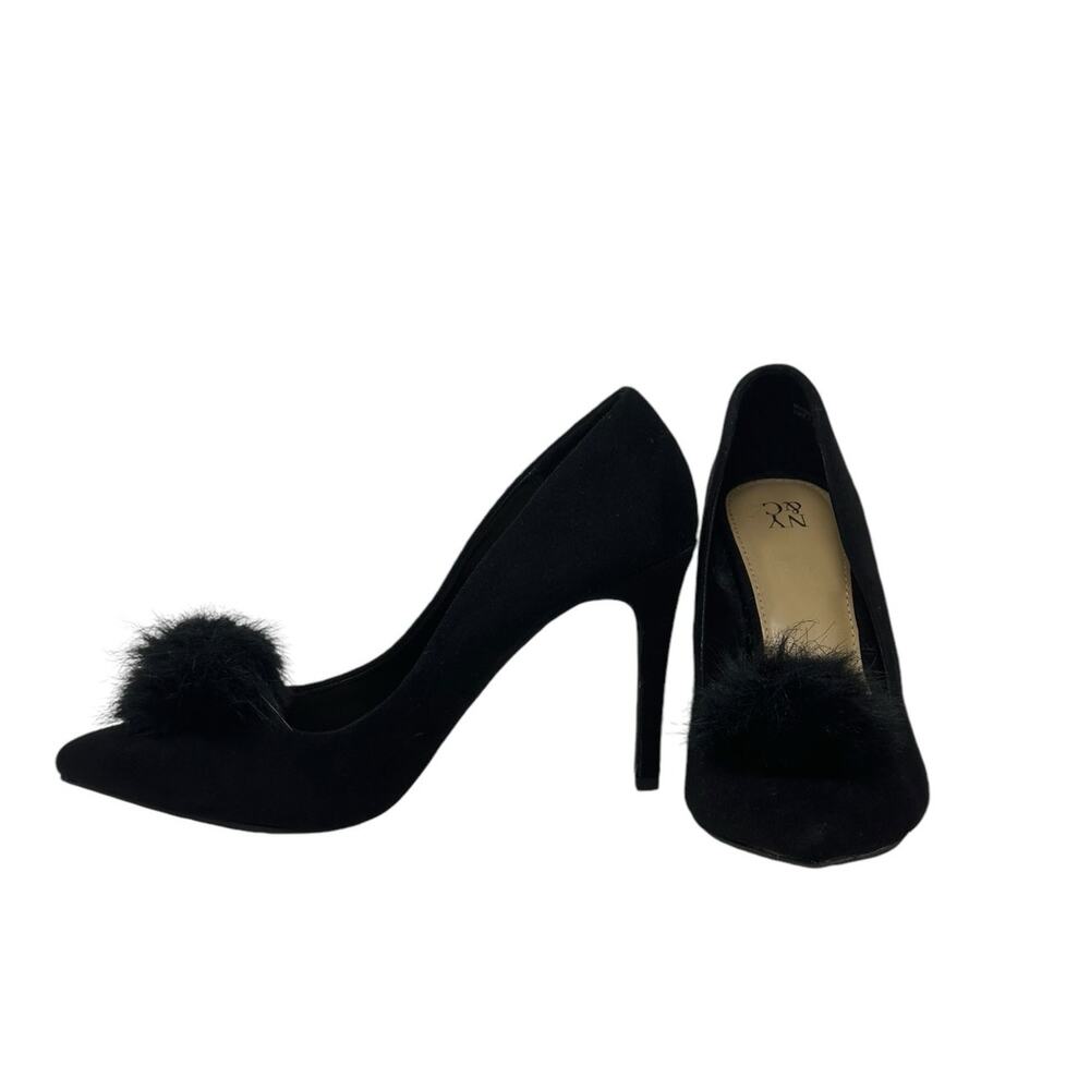 New York & Co black faux suede pompom pump heels shoes size 10